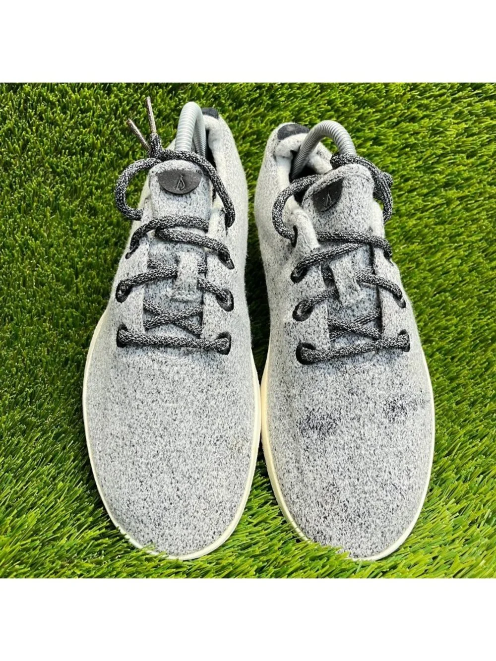 Allbirds Wool Runners Womens Size 10 Gray White Athletic Walking Shoes Sneakers